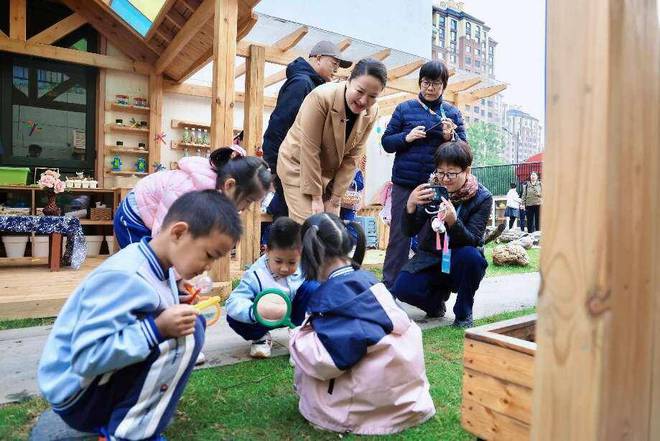 凯发国际首页：全国各地幼教专家齐聚济南高新区共同探讨学前教育高质量发展(图1)